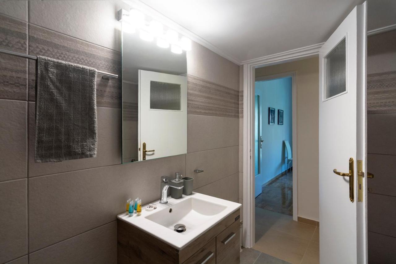 Acropolis View 2Bd Apt Next To Museum & Metro Atene Esterno foto