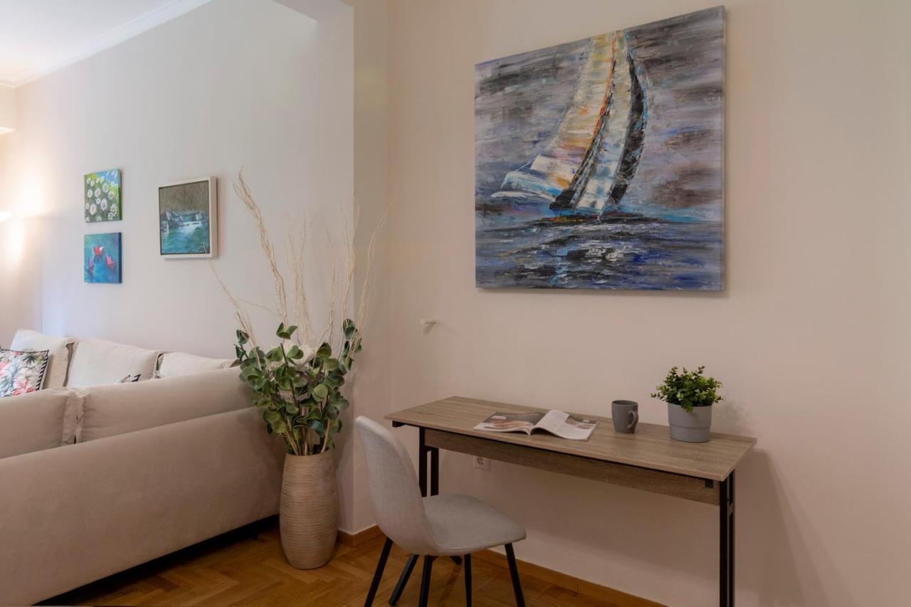 Acropolis View 2Bd Apt Next To Museum & Metro Atene Esterno foto